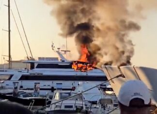 St Tropez’de Lüks Yatta Yangın Paniği