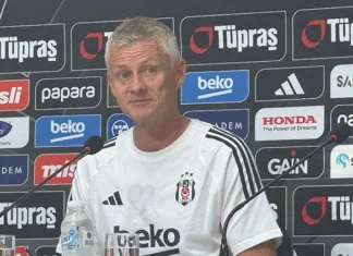 Beşiktaş Teknik Direktörü Solskjaer, Lausanne maçı öncesi basın toplantısı düzenledi