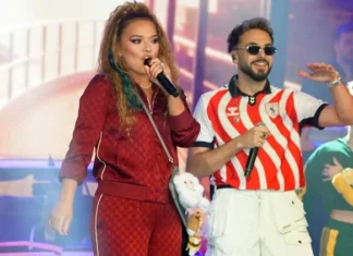 Demet Akalın Bostancı’yı salladı