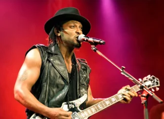 Dört Grammy ödüllü sanatçı 51 yaşında hayata veda etti