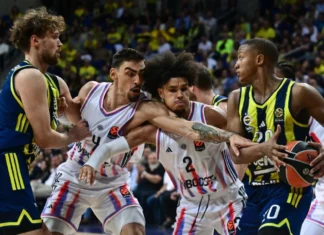 Şampiyon açılışı