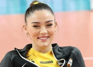 Zehra Güneş’in asansör pozları sosyal medyada gündem oldu