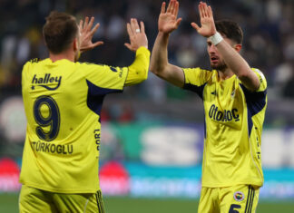 Fenerbahçe Kadıköy’de tur için sahaya çıkıyor