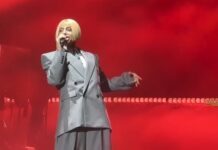 Gülşen dolunayda ışıldadı