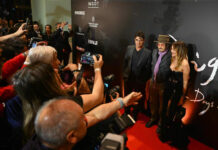 Johnny Depp yeni filmiyle yönetmenliğe döndü