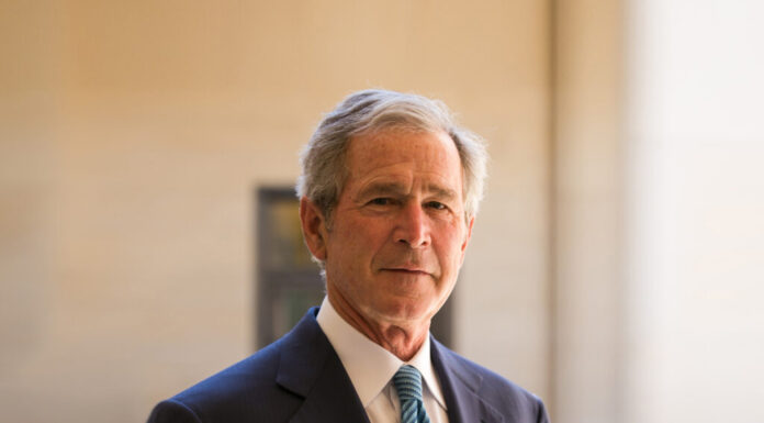 Bush Hakkında Uzaylı Teması İddiası Gündemde