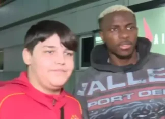 Victor Osimhen İstanbul’a geldi! Sakatlık açıklaması…