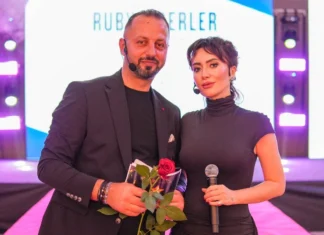 Tuğba Ünal gala sahnesiyle beğeni topladı