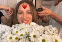 Serenay Sarıkaya, papatyalar içinde poz verdi