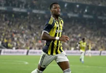 Jhon Duran örnek davranışlarıyla yıldızlaştı