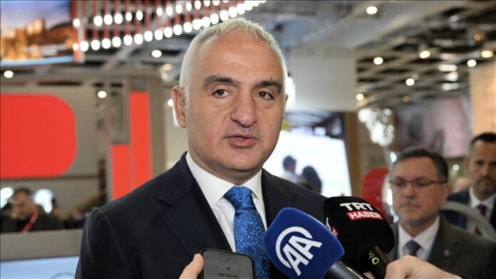 turizmde-buyuk-hedef-65-milyon-turist-64-milyar-dolar-e1741248444743